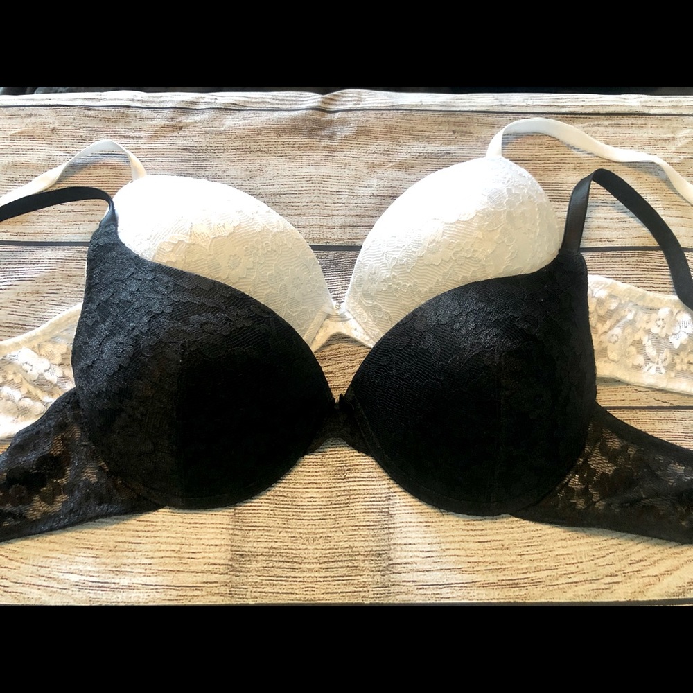 Set of TWO Victoria’s Secret lace padded push-up bras - black AND white! 36C